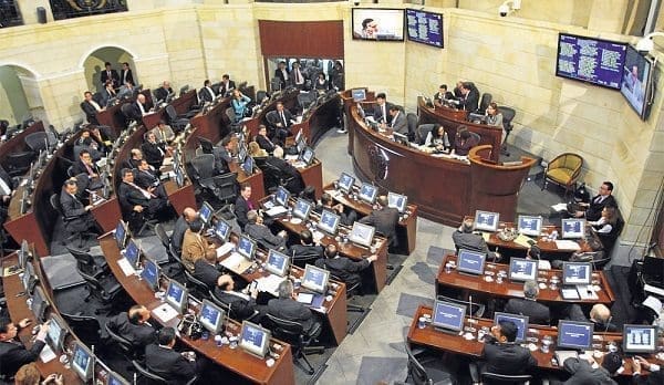 Proyecto de Ley que Establece la Regla Fiscal