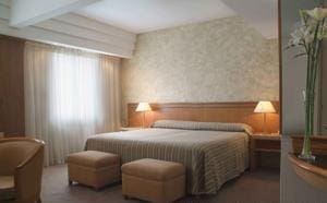 Hotel Solans Riviera Hotel Solans Riviera (Hoteles en Santa Fe)