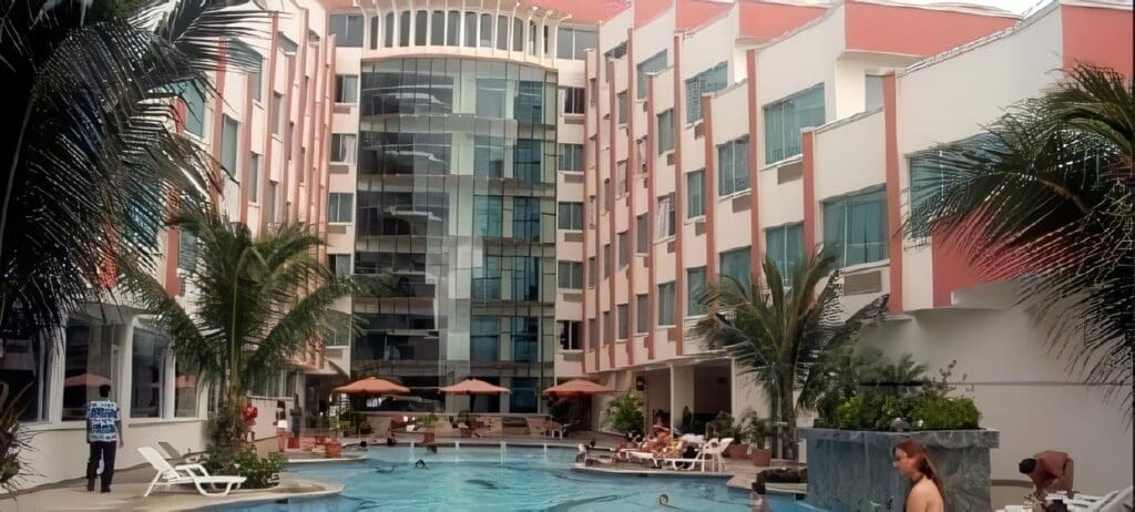 Hoteles en Atacames