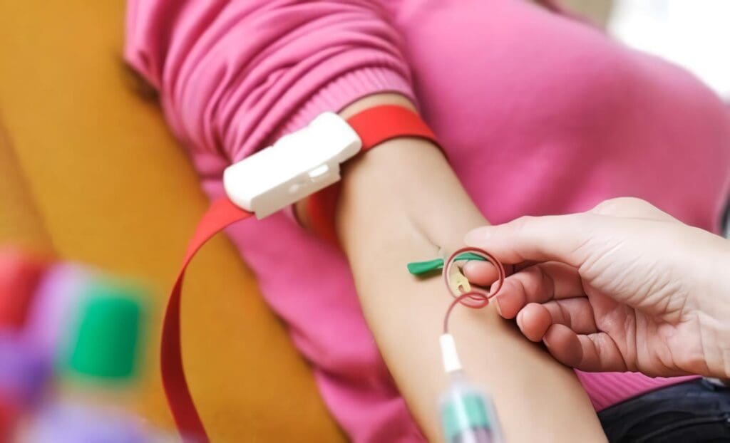 Prueba de sangre podría detectar el Alzheimer de manera precoz