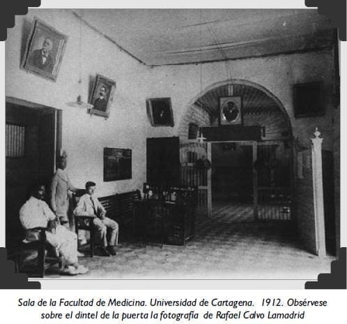 Sala de la Facultad de Medicina Sala de la Facultad de Medicina