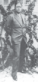 Luis A. Calvo Luis A. Calvo