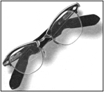 Primer Audifono Incorporado a los Anteojos