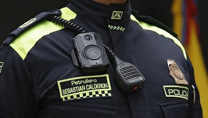 Uniforme fuerza pública